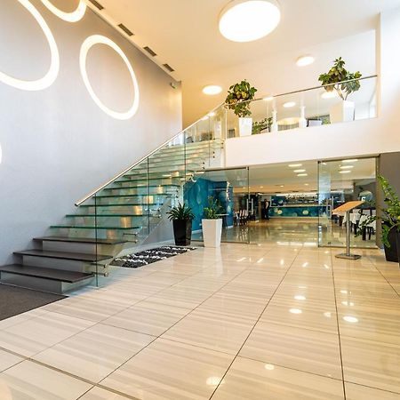 Hotel Ali Baba Humenné エクステリア 写真