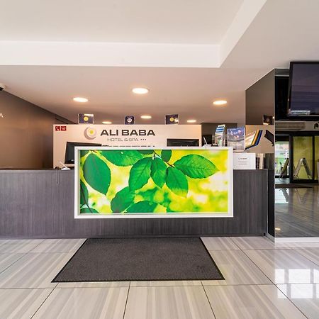 Hotel Ali Baba Humenné エクステリア 写真