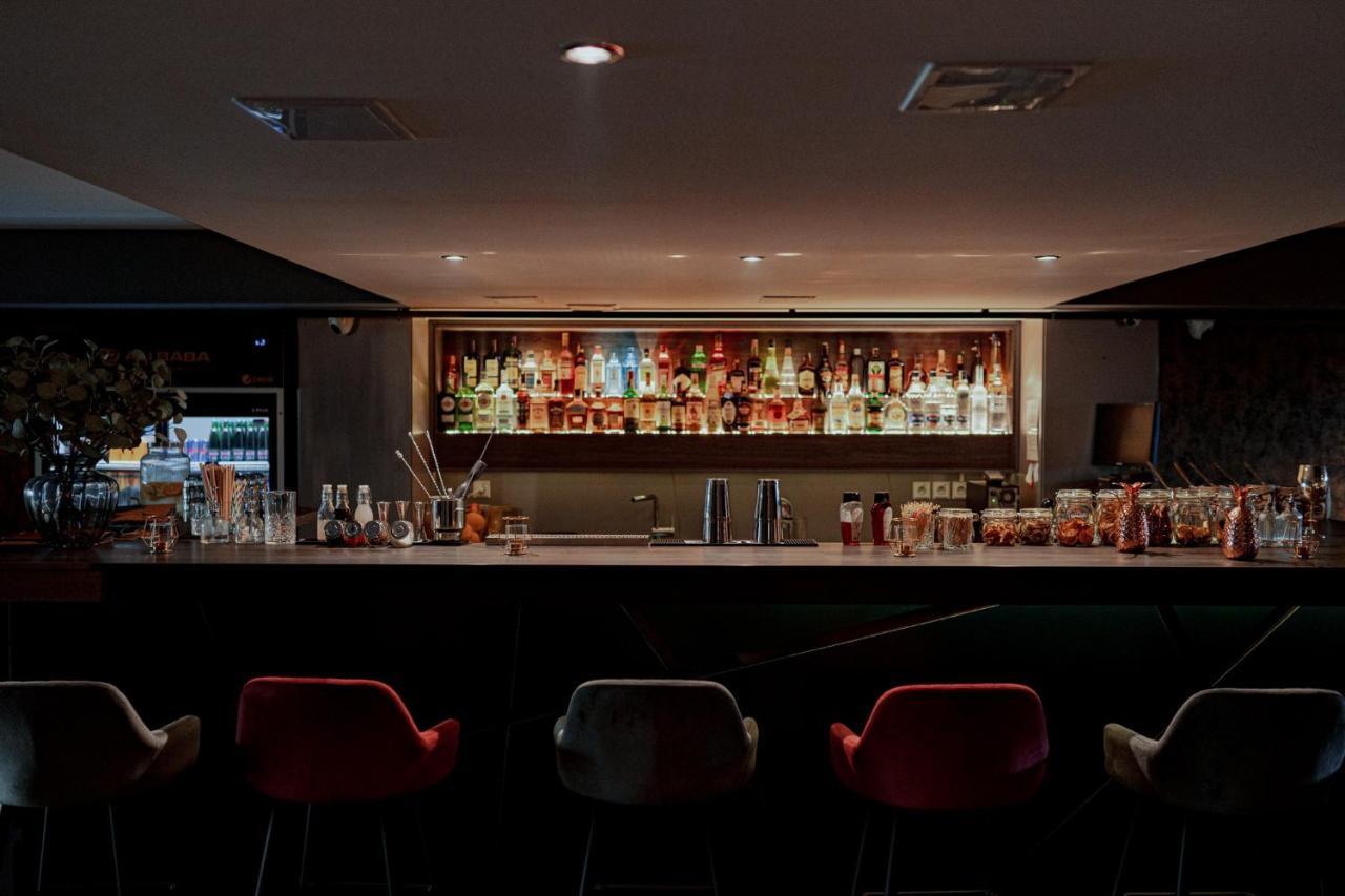 Hotel Ali Baba Humenné エクステリア 写真